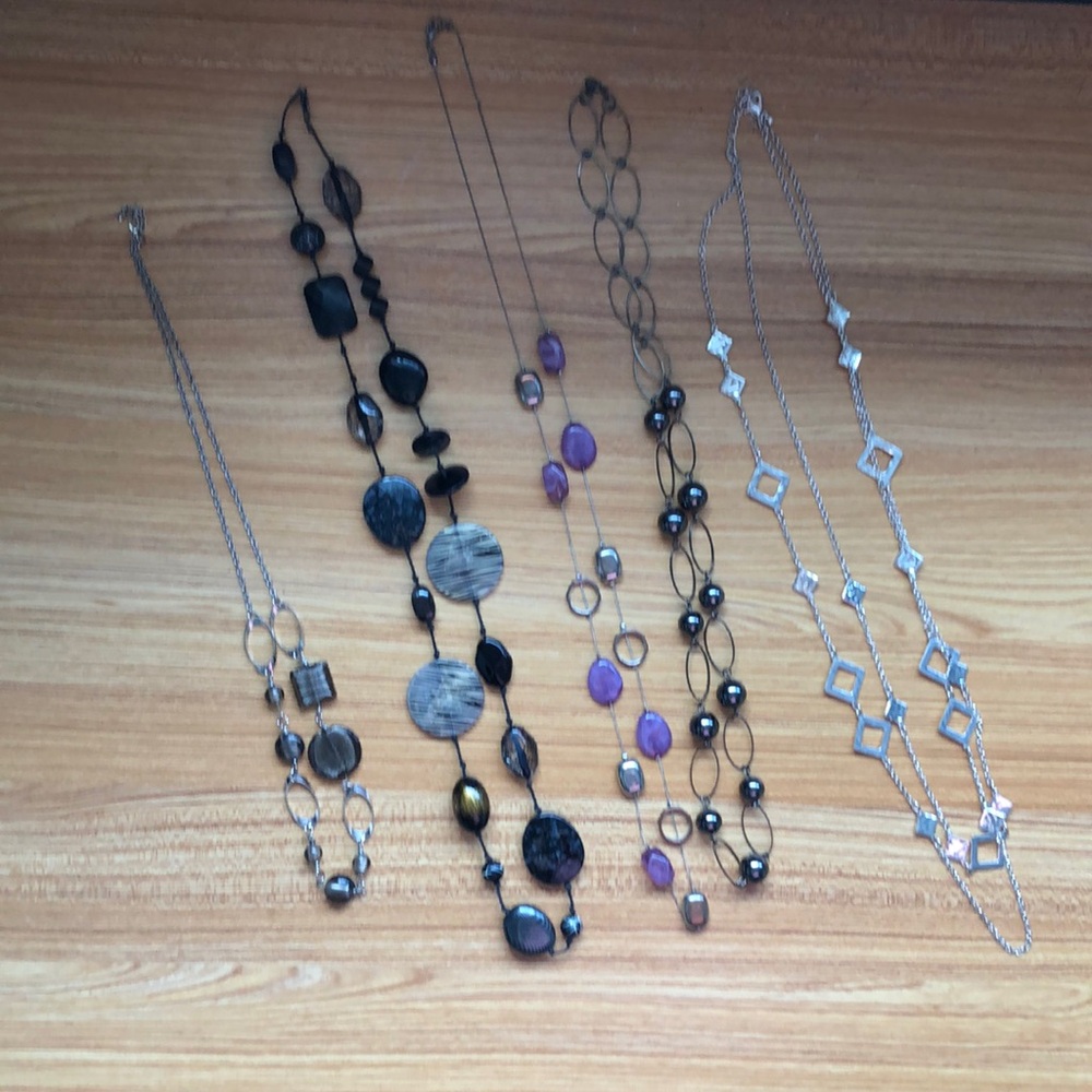 Lot of 5 Necklaces